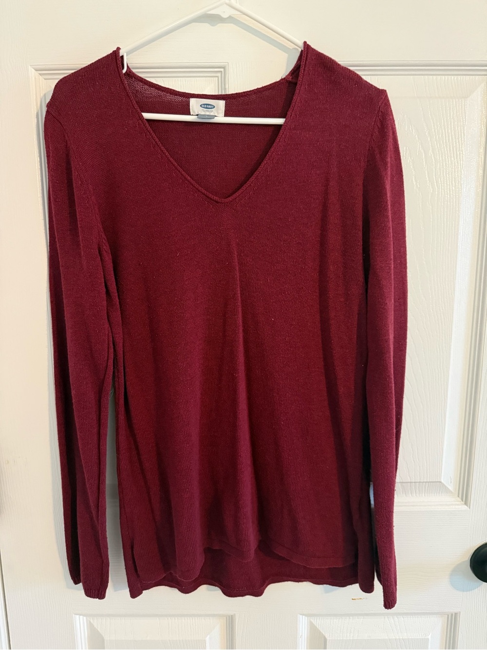 Old Navy Wine V-Neck Long Sleeve Sweater